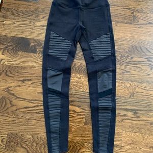 Alo Yoga "Moto Legging"
